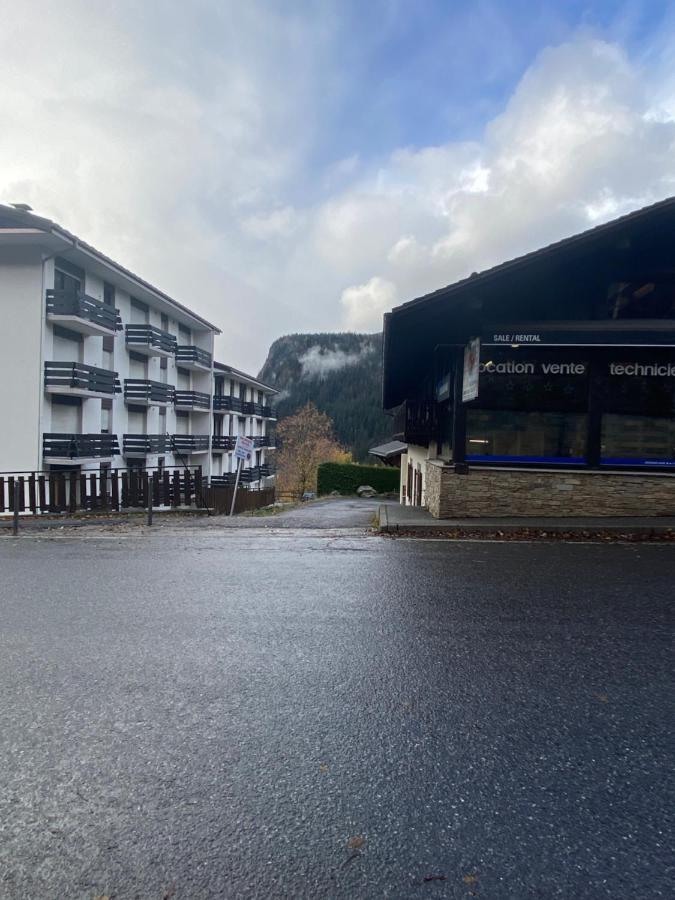 Vallee De Chamonix Au Pied Des Pistes Les Houches Bagian luar foto